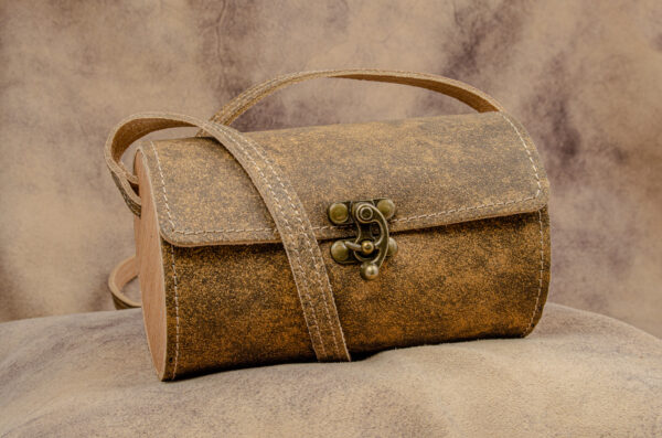 "Lisbeth" - Ledertasche mit Holz (der Rundling) – Bild 2