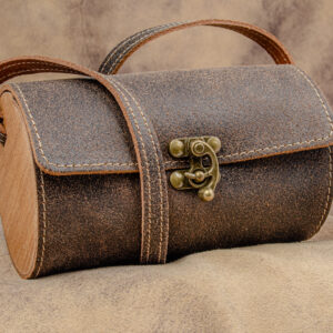 "Lisbeth" - Ledertasche mit Holz (der Rundling)